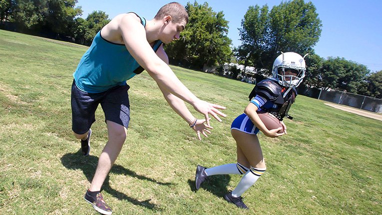 ExxxtraSmall &#8211; Amber Summers &#8211; Tiny Touchdown Twat