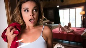 SheSeducedMe &#8211; Charlie Pheonix And Madi Collins &#8211; Stepmom Squirting Lessons