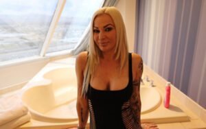 MomPOV E525 Richelle Ryan &#8211; Pornstar MILF Richelle Ryan
