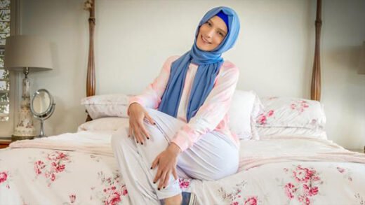 HijabHookup – Izzy Lush – Breaking the Rules