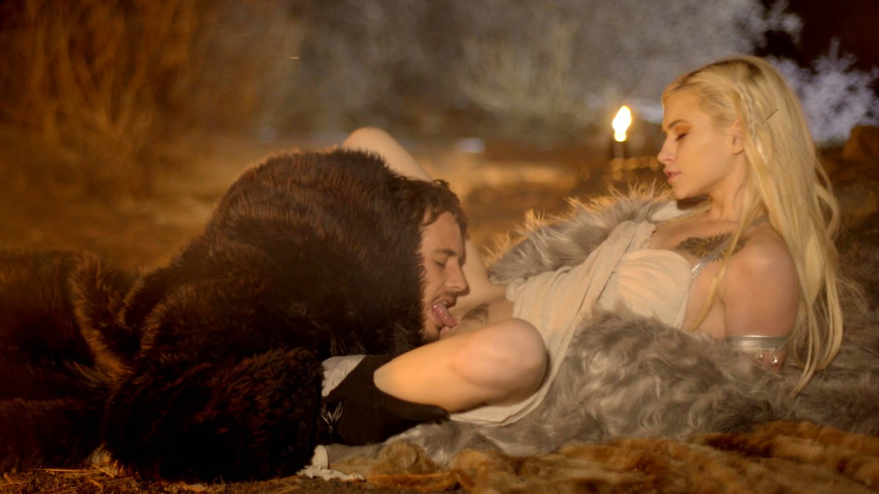 NubilesET – Kiara Cole – Throne Games Mother Of Dragons, Perverzija.com NubilesET – Kiara Cole – Throne Games Mother Of Dragons