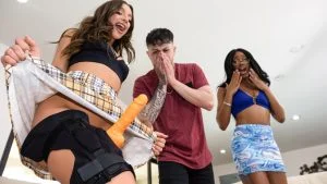 HotAndMean &#8211; Scarlit Scandal And Elsie &#8211; Pussy Freak On A Leash
