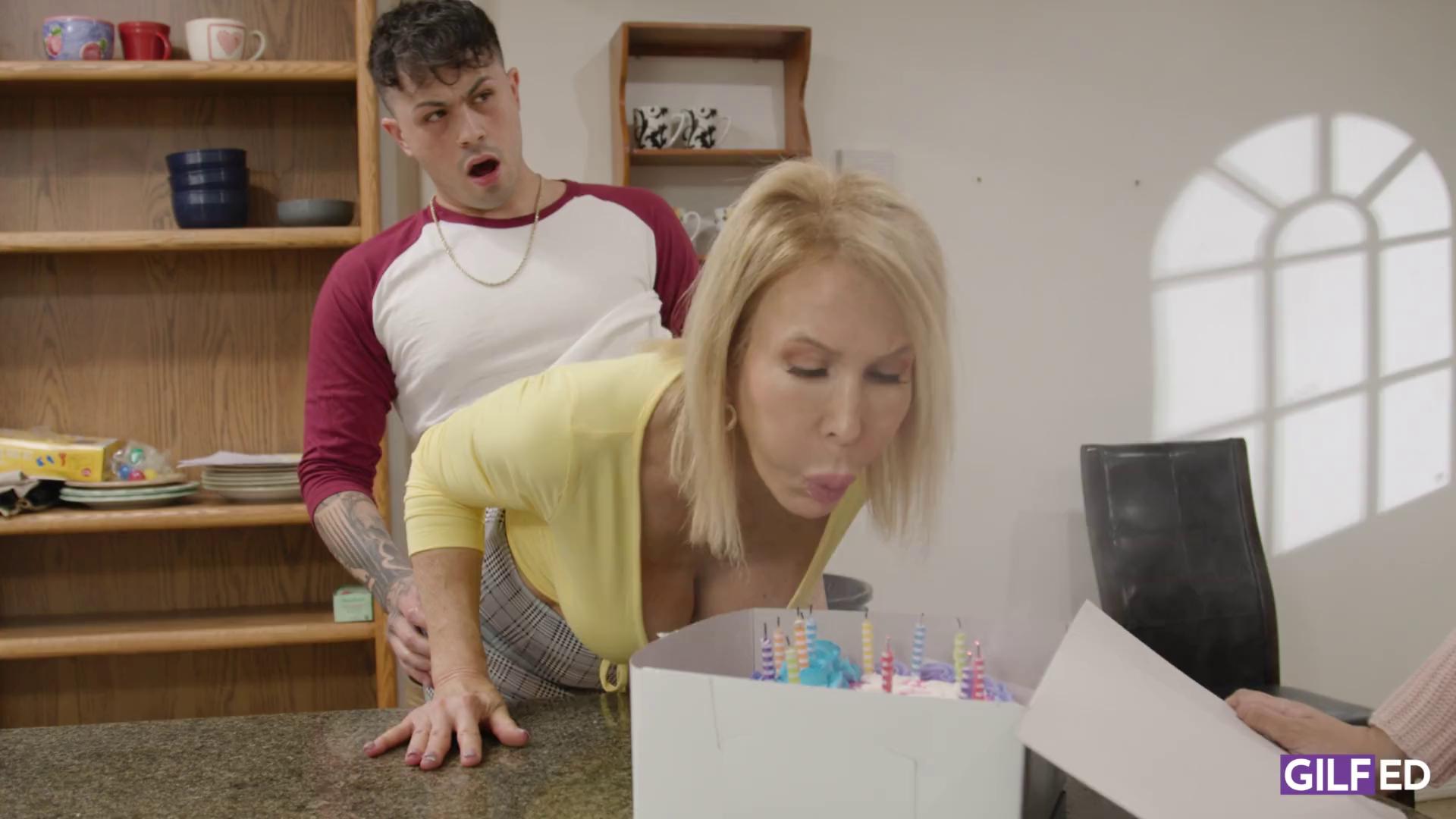 Gilfed &#8211; Erica Lauren &#8211; Happy Birthday