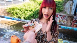 LatinaMylf &#8211; Yenifer Chacon &#8211; The Plumber Is Cumming
