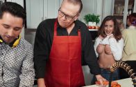 LetsPostIt – Scarlett Rose and Dakota Quinn – Fancy Diners