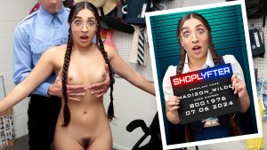 FreeuseFantasy &#8211; Selena Love &#8211; Checking Deep Inside Selena’s Horny Little Holes