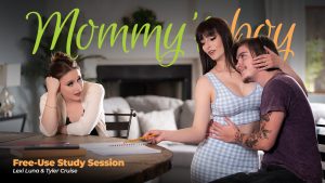 MommysBoy &#8211; Richelle Ryan &#8211; Driven To Peek
