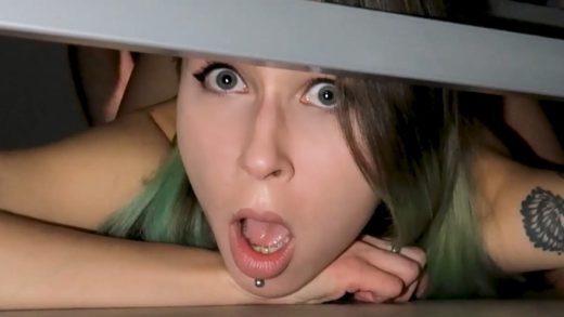 BrokenSluts – Laruna Mave – STUCK AND HELPLESS – Horny Roommate Uses Her Pussy Like A Fleshlight