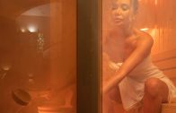 FrolicMe – Anna Rose And Antonia Sainz – Dressed To Play