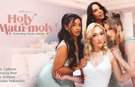 SquirtingLesbian – Jewelz Blu and Destiny Mira – Roommate’s Introduction To Squirting